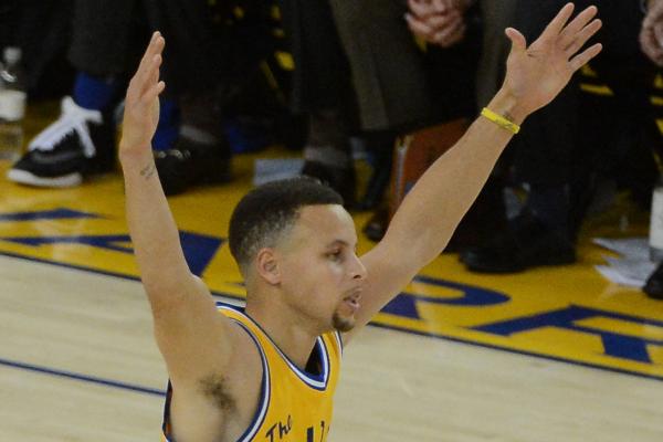 Warriors tie game late, beat Jazz in OT