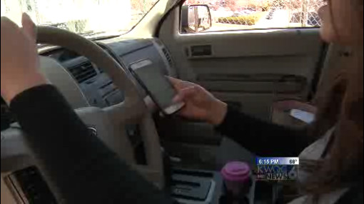 Minnesota man speaking out against distracted driving