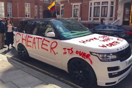 A Range Rover in London was given some spray-paint alterations by a jilted lover