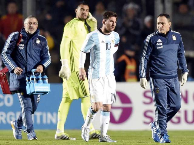 An alarming incident in the second half forced Messi to leave the field clutching his lower back in pain