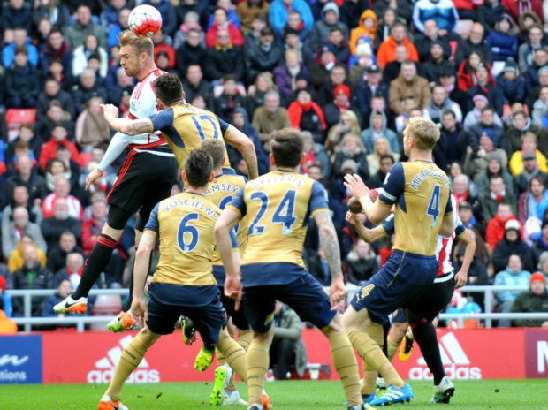 Jan Kirchhoff gets up high