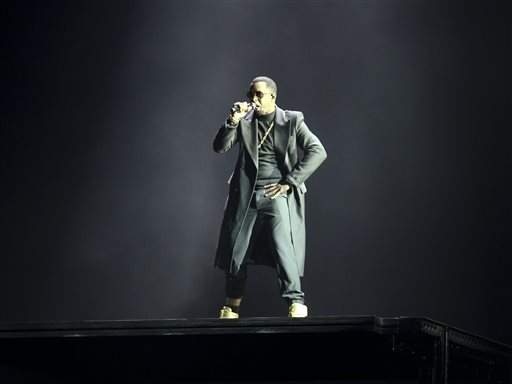 Puff Daddy, Lil Kim, Mase reunite for Bad Boy reunion tour