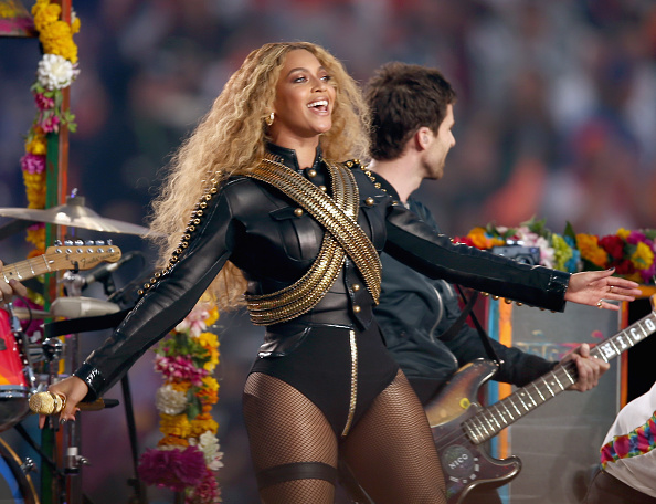 SANTA CLARA CA- FEBRUARY 07 Beyonce performs onstage during the Pepsi Super Bowl 50 Halftime Show at Levi's Stadium