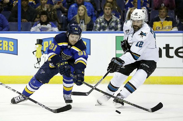 Blues take Game 1 against Sharks, 2-1