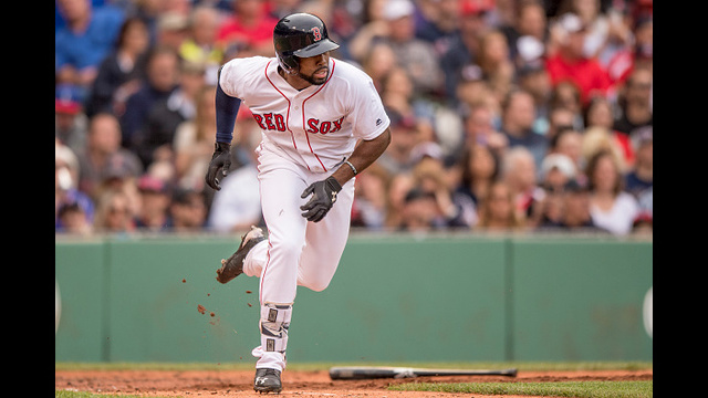 Red Sox CF Jackie Bradley Jr. hits home run to extend hitting streak to 25 games (Video)