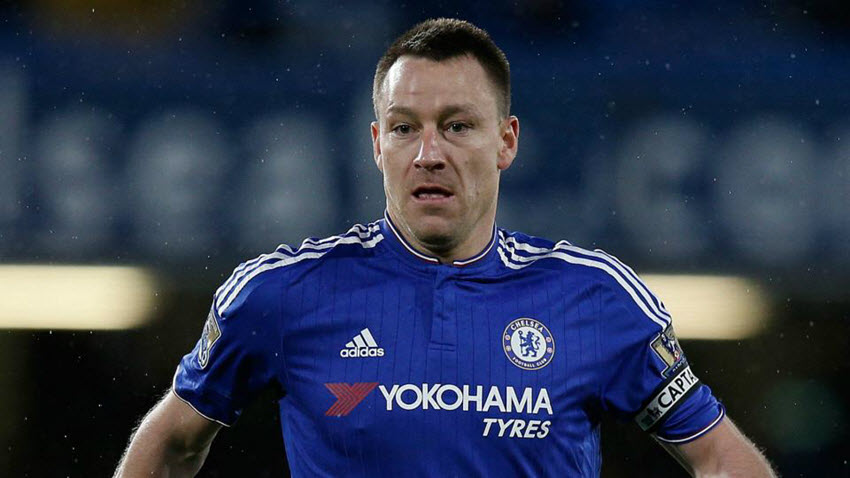 Chelsea have offered John Terry the chance to remain at the club for another season