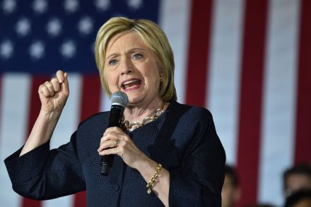 State Department report faults Clinton over email use