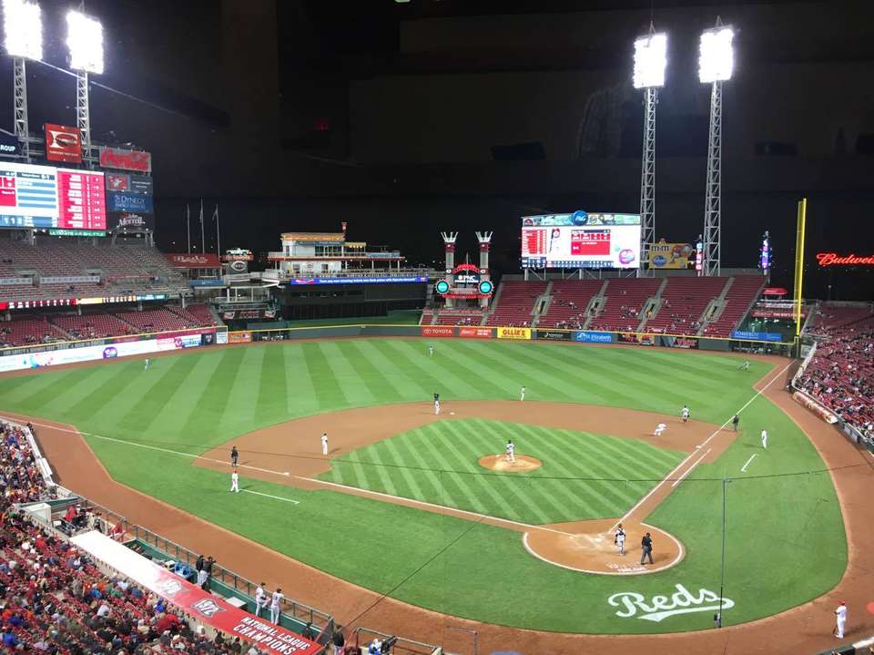 Cincinnati Reds bullpen sets baseball record