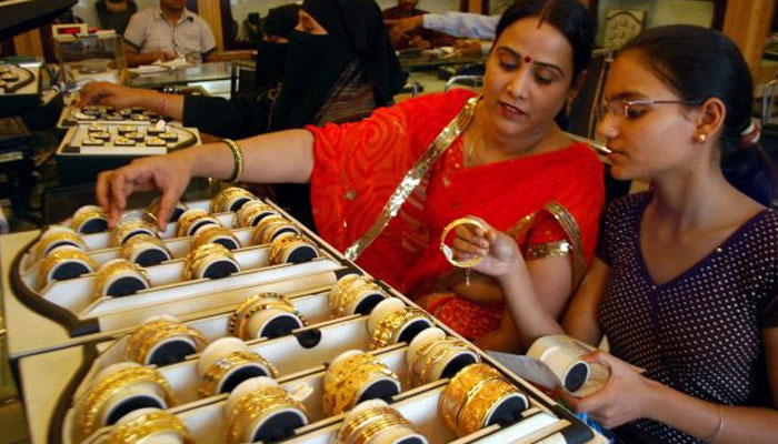 Gold fails to glitter on Akshaya Tritiya