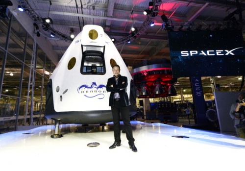 SpaceX CEO Elon Musk Unveils Company's New Manned Spacecraft The Dragon V2