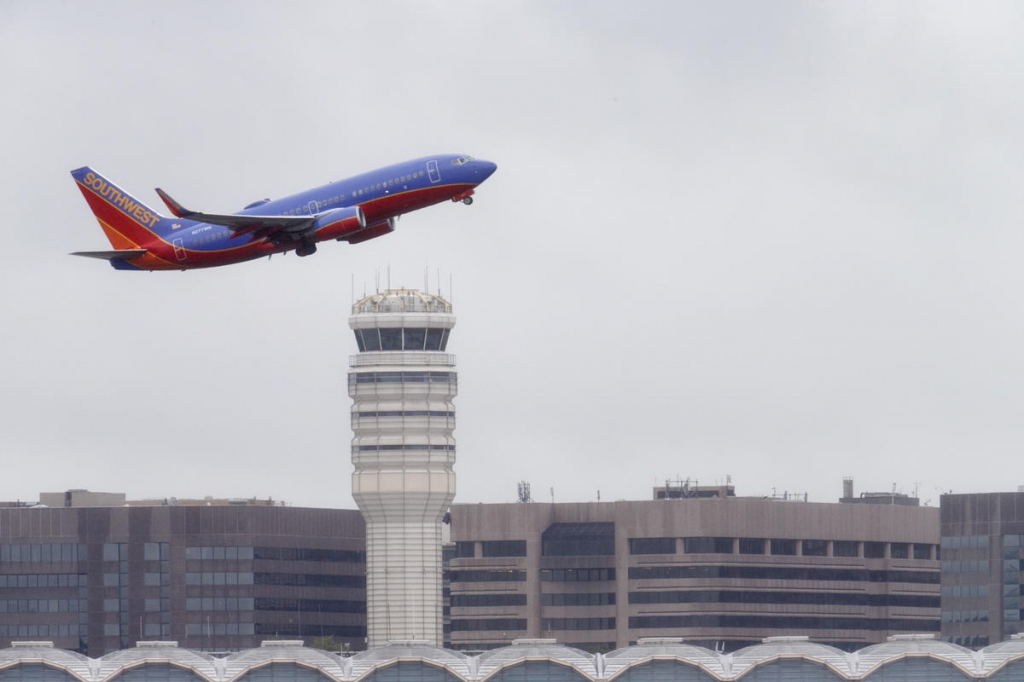 Severe turbulence injures flight crew