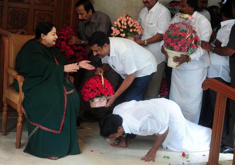 Tamil Nadu: Exit polls suggest Exeunt Amma, AIADMK