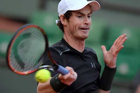 Britain’s Andy Murray returns the ball to Czech Republic’s Radek Stepanek during the men’s first round match at the Roland Garros 2016 French Tennis Open in Paris on Tuesday. AFP