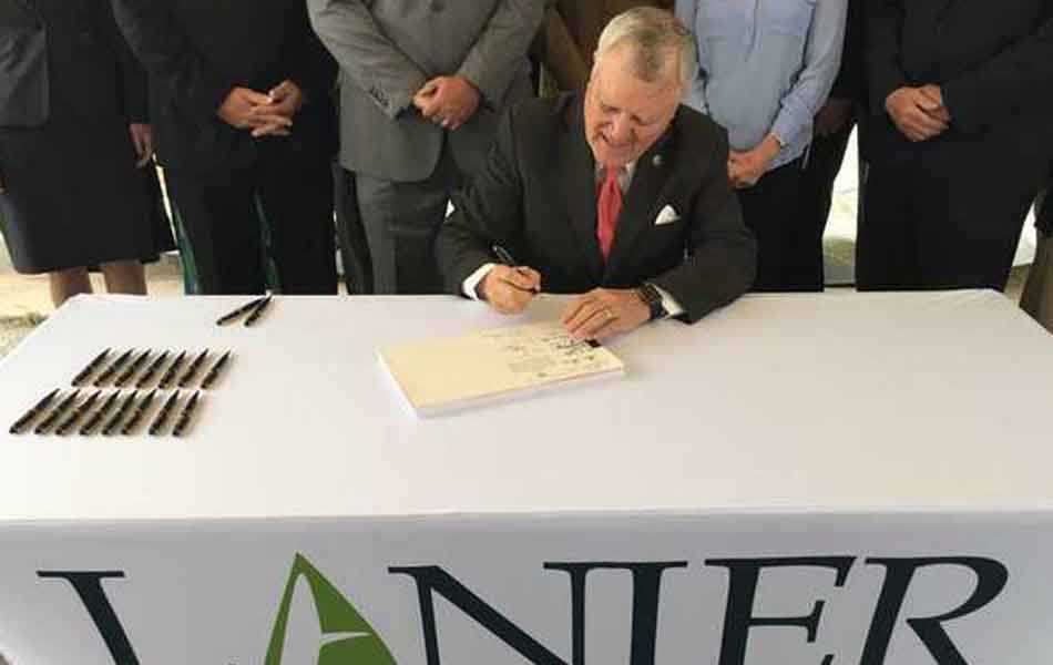 Governor touts Lanier Tech expansion in signing state budget