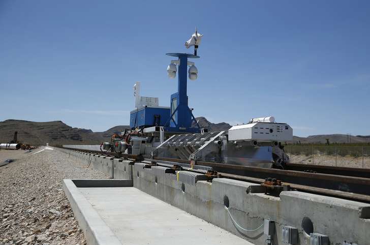 Hyperloop One showing off super-speed propulsion technology