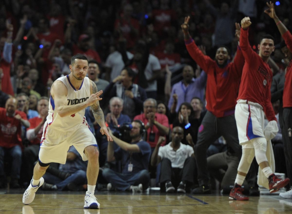 Blazers Beat Thin Clippers, Take 3-2 Lead