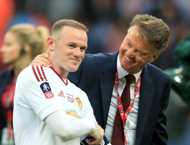 39;It's Unfair To Talk About The Manager Like He's Not Here&#39- Wayne Rooney