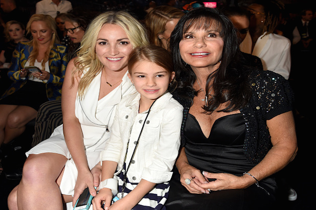 LAS VEGAS Jamie Lynn Spears Maddie Briann Aldridge Lynne Spears in the audience at the 2016 Billboard Music Awards