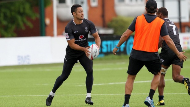 Jarryd Hayne training with the Fijian sevens teams in London