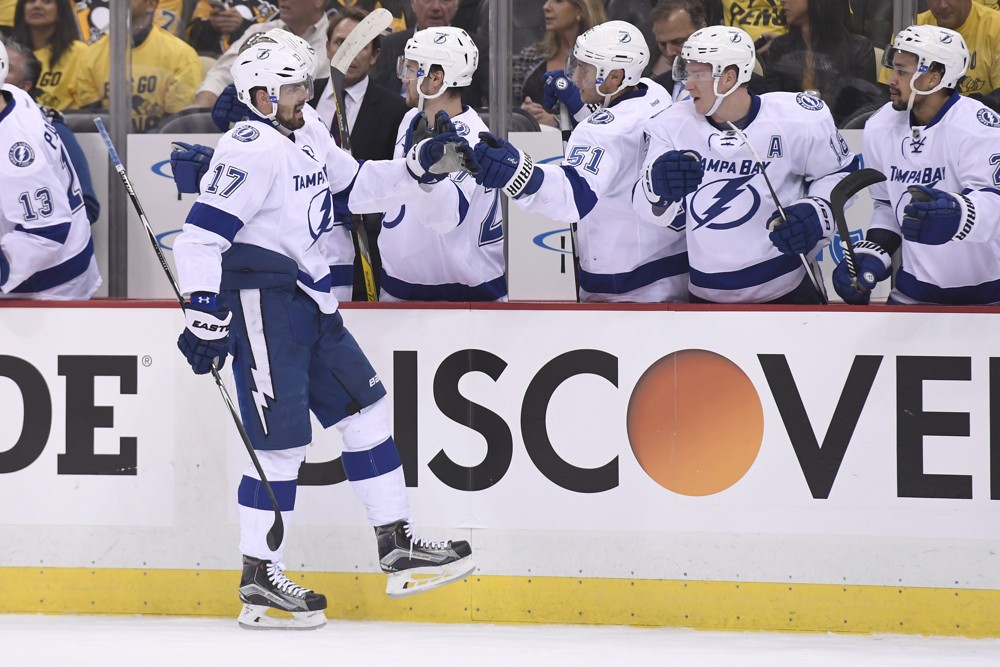 Tampa Bay Lightning center Alex Killorn celebrates his goal with the bench during the first period of Game One in the Eastern Conference Finals of the 2016 NHL Stanley Cup Playoffs between the Tampa Bay Lightning and the Pittsburgh Penguins at the Co