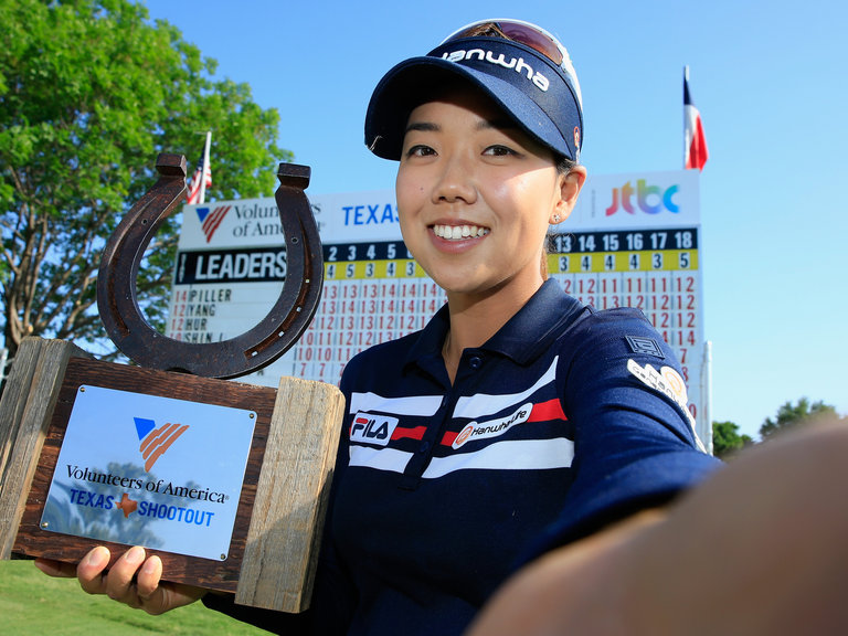 Jenny Shin's happy selfie after her stunning victory