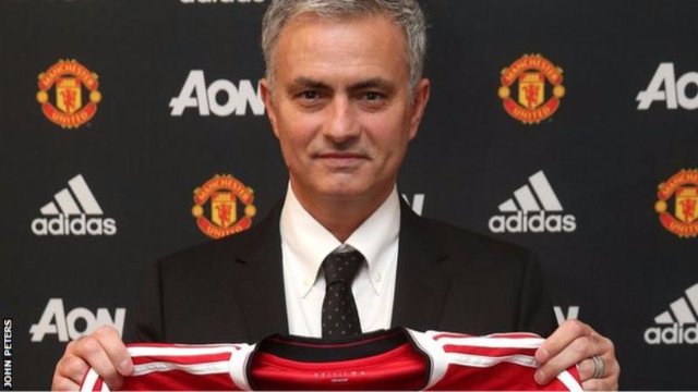 Jose Mourinho: Man Utd confirm former Chelsea boss as new manager