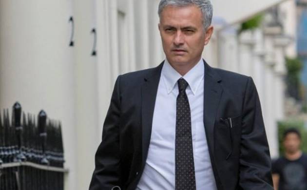 Manchester United Jose Mourinho Red Devils USD 20 million a year new manager to launch a third bid