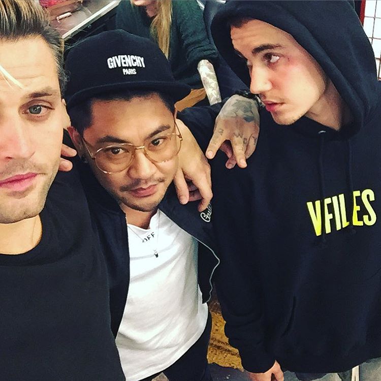 Justin Bieber apparently has a face tattoo now- and angry Beliebers 'don't believe him any more&#039