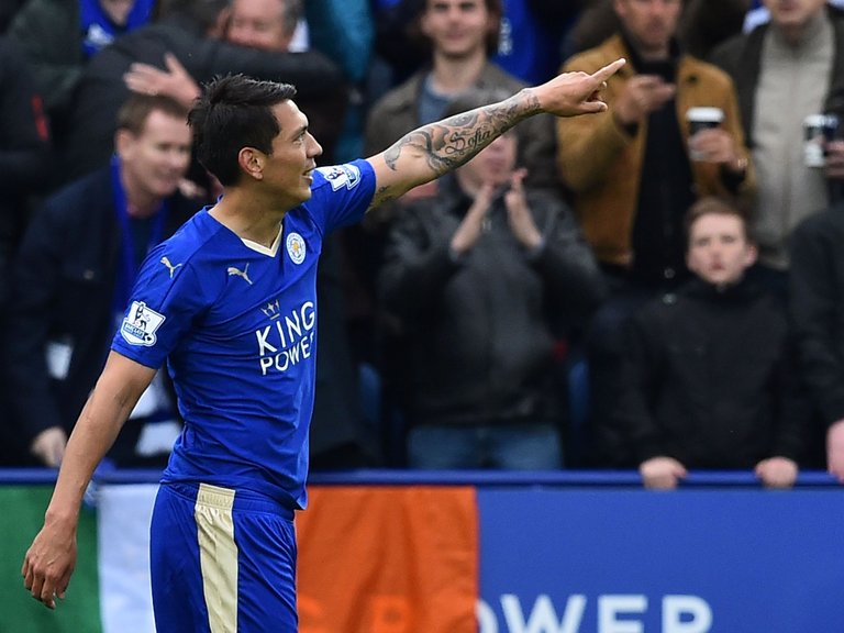 Leonardo Ulloa scored twice in Leicester's 4-0 victory over Swansea