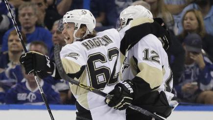 Carl Hagelin left scored Pittsburgh's first goal as the Penguins won game three of the Eastern Conference final