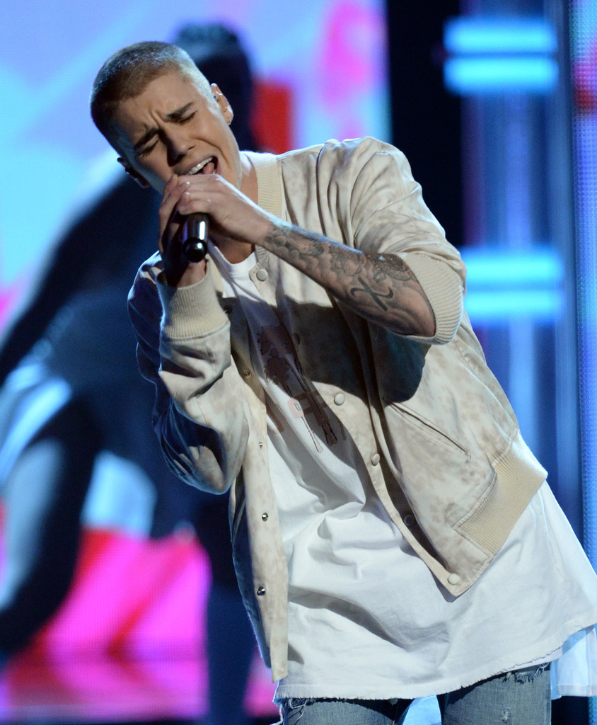 Justin Bieber 2016 Billboard Music Awards