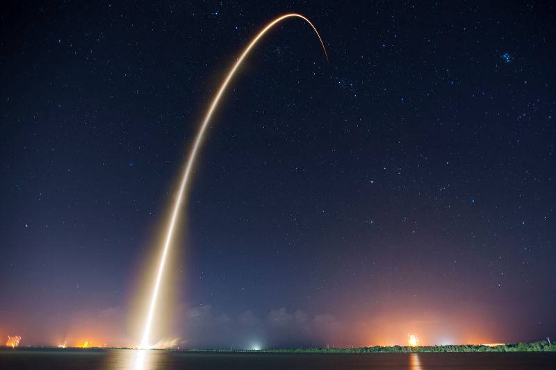 This Is How Much SpaceX Will Charge To Send Your Satellite to Orbit