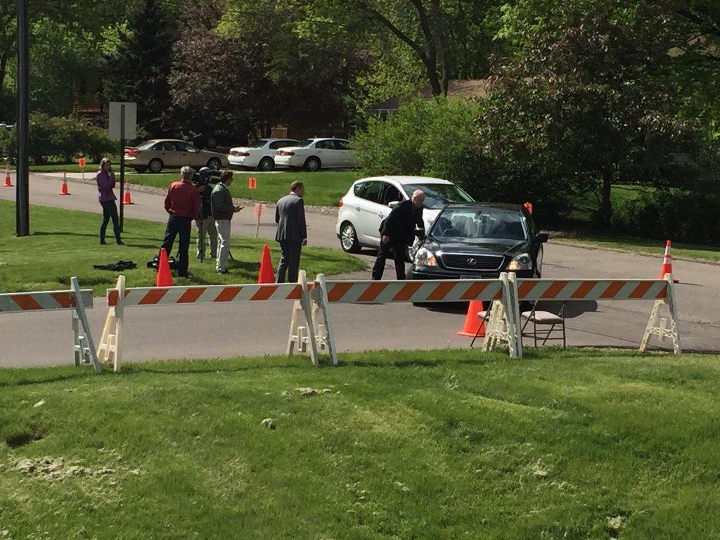 Jehovah's Witnesses plan memorial for their 'Bro