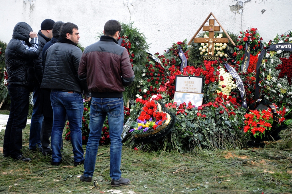 FILE A funeral takes place at Khovanskoye cemetery in Moscow