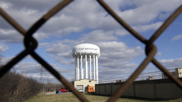 Obama to visit Flint 'to call for change' in water crisis