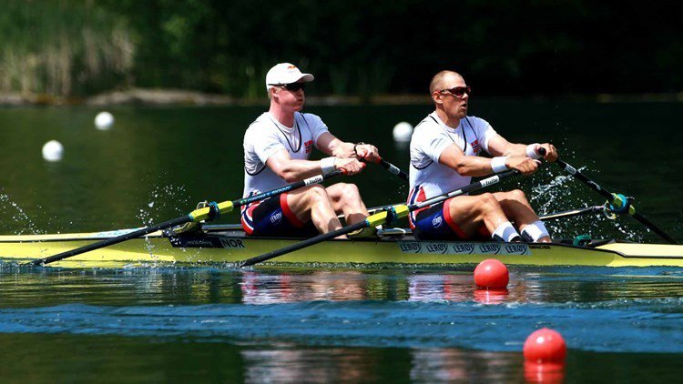 Olaf Tufte and Kjetil Borch won their heat in the men's double sculls