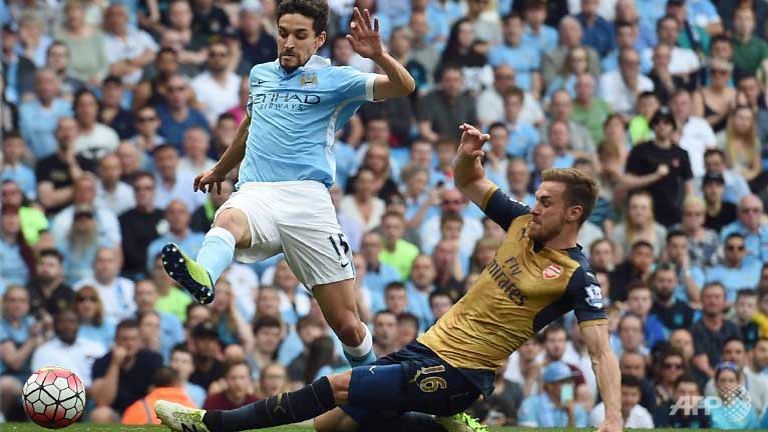 Arsenal holds Man City to 2-2 draw in Premier League