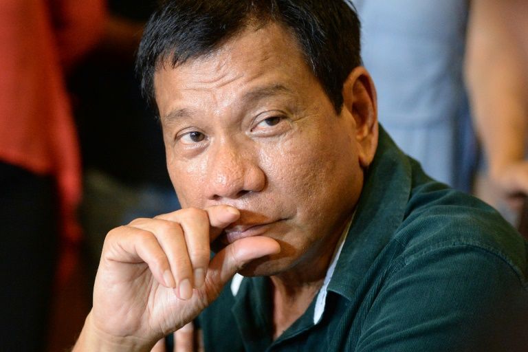 Philippines Duterte vows hangings in war on crime