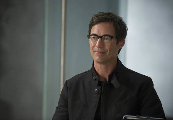 Tom Cavangh as Harrison Wells