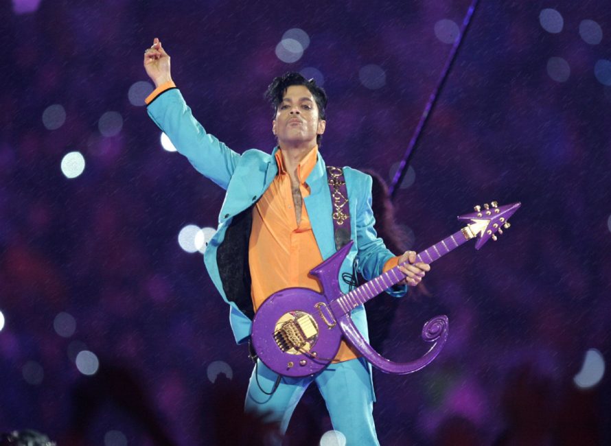 Prince performing in 2007. Dr. Michael Todd Schulenberg is the second doctor whose name has surfaced in the investigation