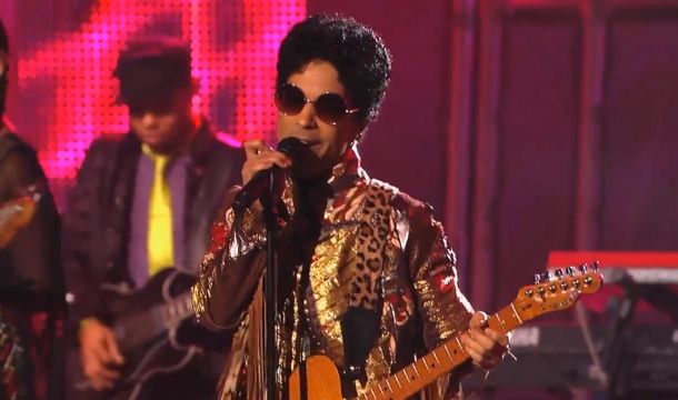 Report Doctor Prescribed Prince Medication Just Days Before His Death  
  NewsR&B News
  by Elle Breezy 4 hours ago 0