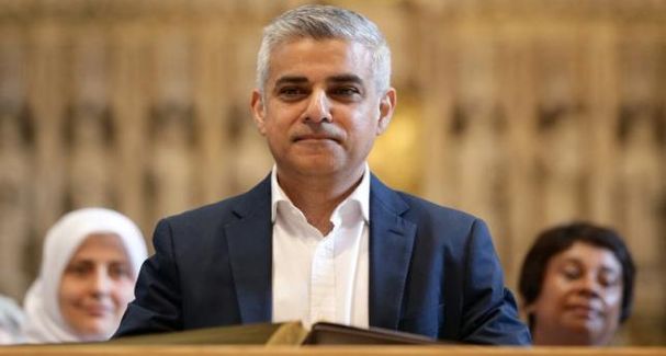 Sadiq Khan: Donald Trump is 'ignorant'