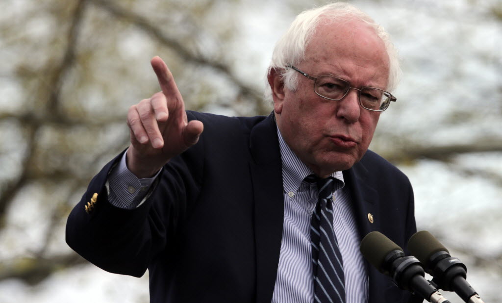 Bernie Sanders to lay off 'hundreds' of staffers