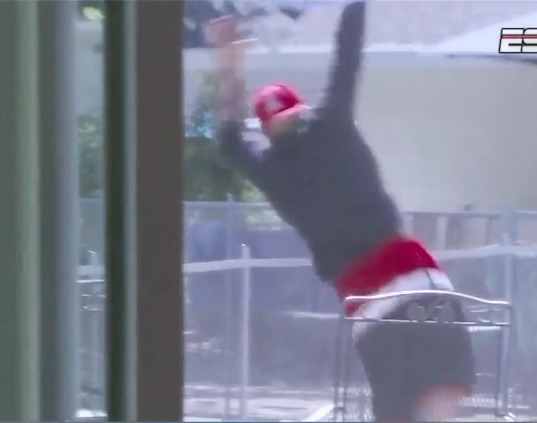 Scooby Wright III gets drafted by Browns, proceeds to jump in pool [Video]