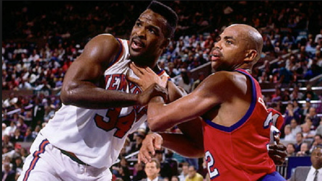 Shares			
		
		
		
		
			Charles Oakley Tells Charles Barkley To'Stop Talking Sh*t About Cleveland			
														
															By Twitter