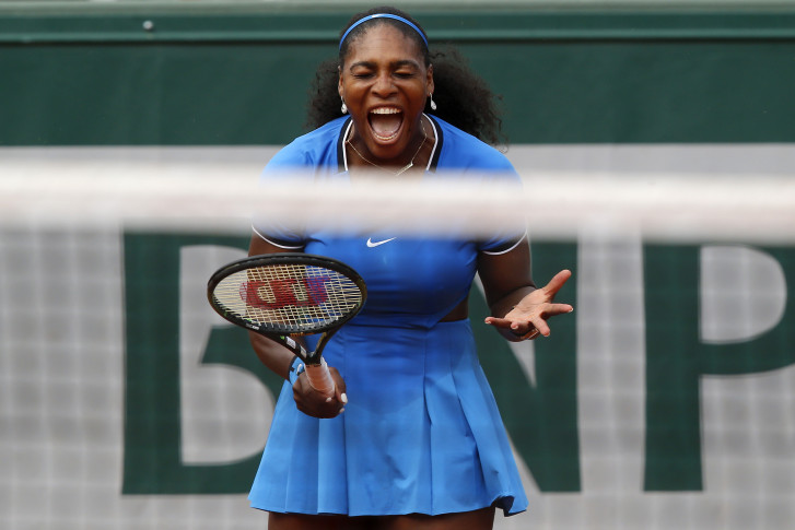 The Latest: Keys moves into 4th round at French Open