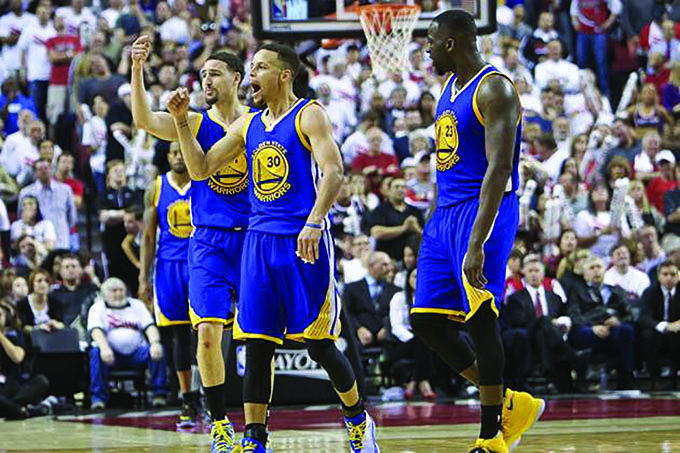 THE TRIO – The big tree from the Golden State Warriors have their team out front of the Portland Trail Blazers 3 games to 1