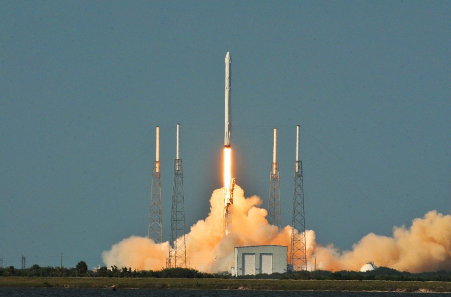 The SpaceX Falcon 9 rocket and Dragon capsule launches from Cape Canaveral Air Force Station's Launch Complex 40 April 8