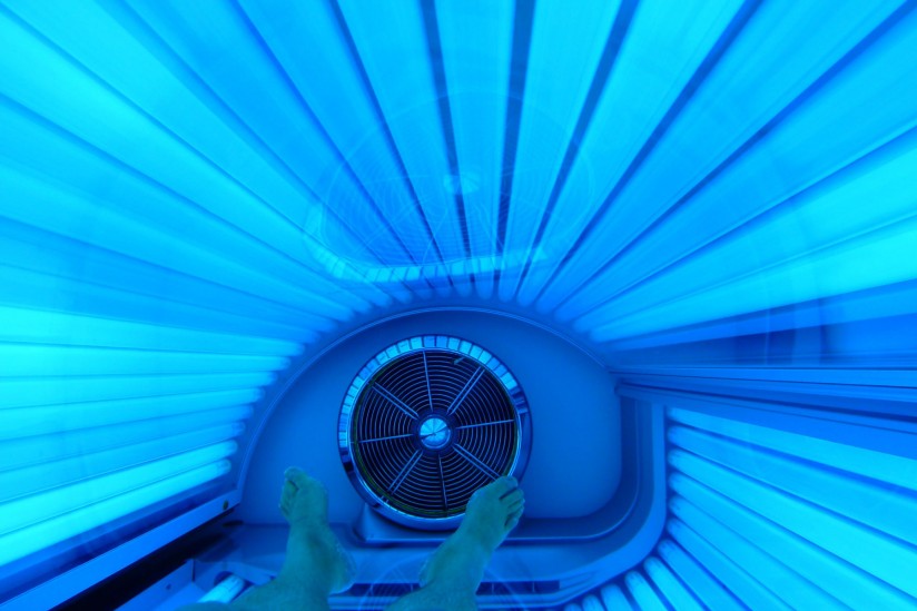 Tanning bed