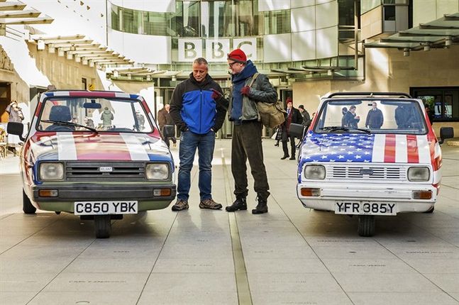 Top Gear presenter Matt Le Blanc says 'I'm not at war with Chris Evans'